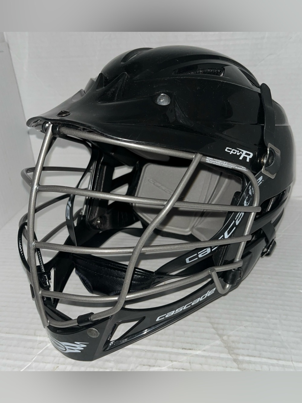 Cascade CPV-R Lacrosse Helmet With Chin Strap Adult M/L Black W/Black face mask